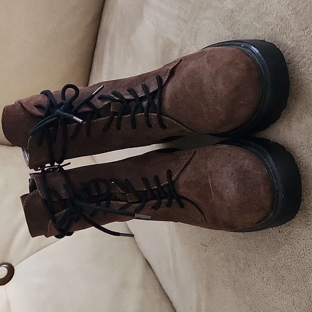 Matisse Chocolate Brown Platform Boots - Picture 4 of 13